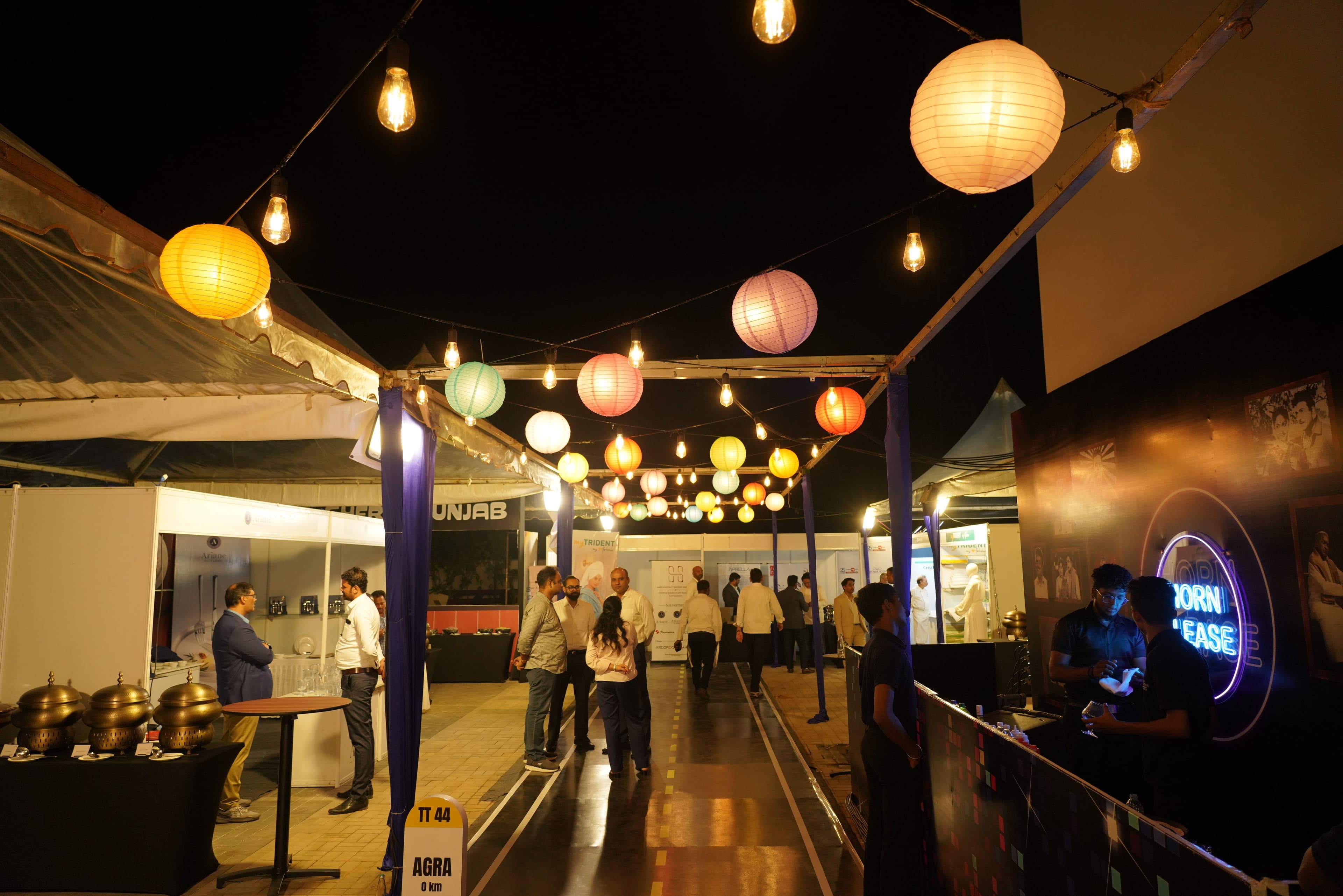 Stall Design & Setup — 12